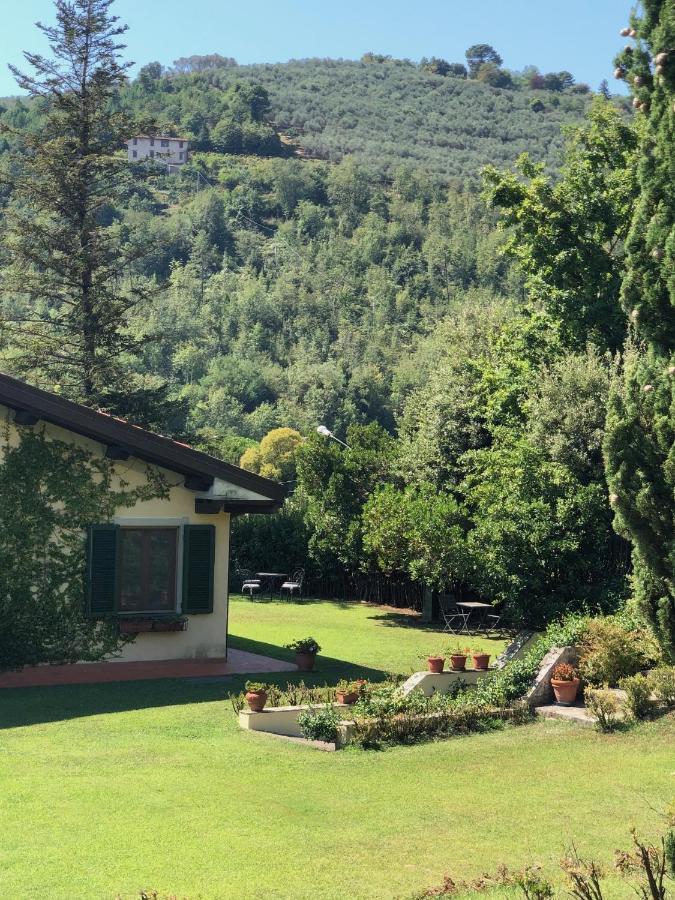 Il Giardino Di Flora Hotell Buti Exteriör bild